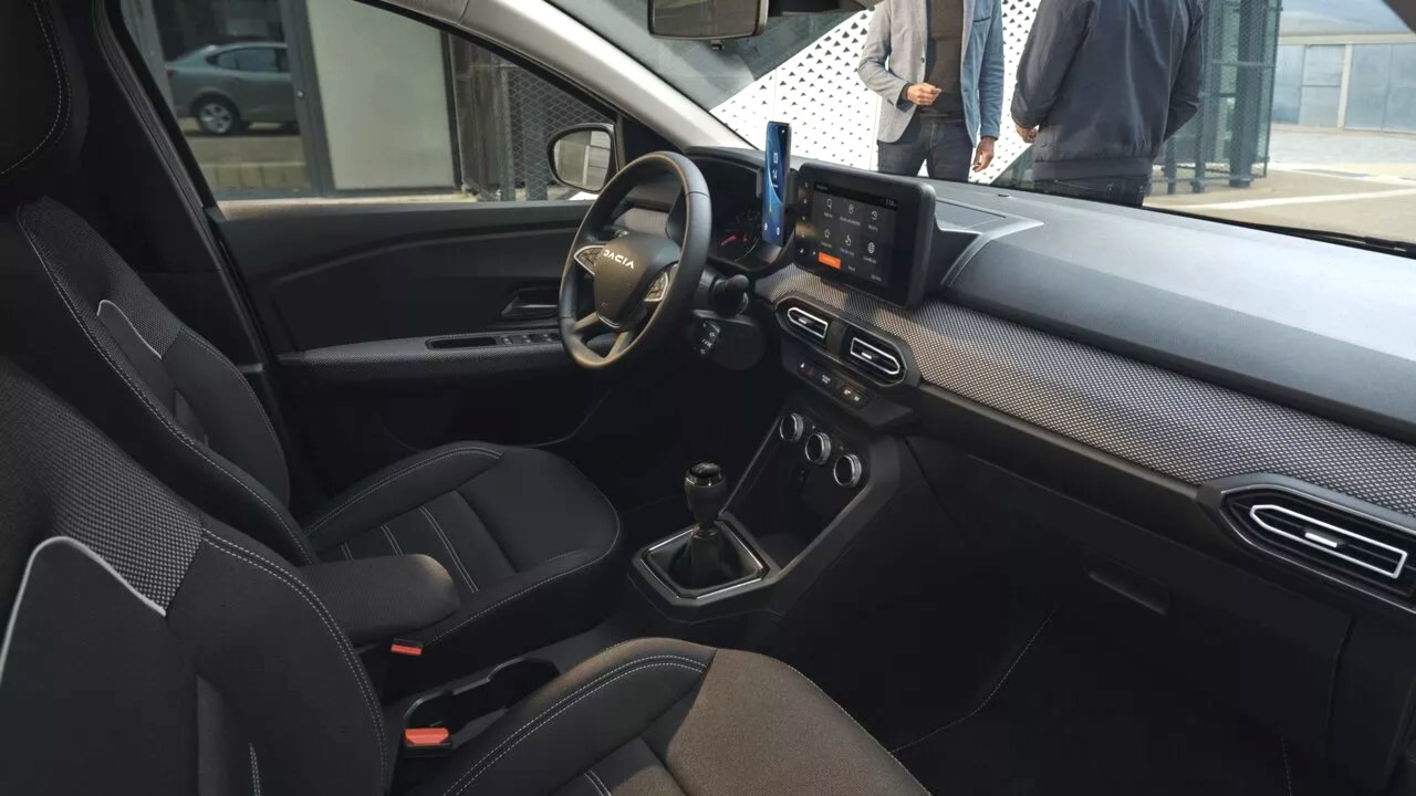 Dacia Logan - vue 1