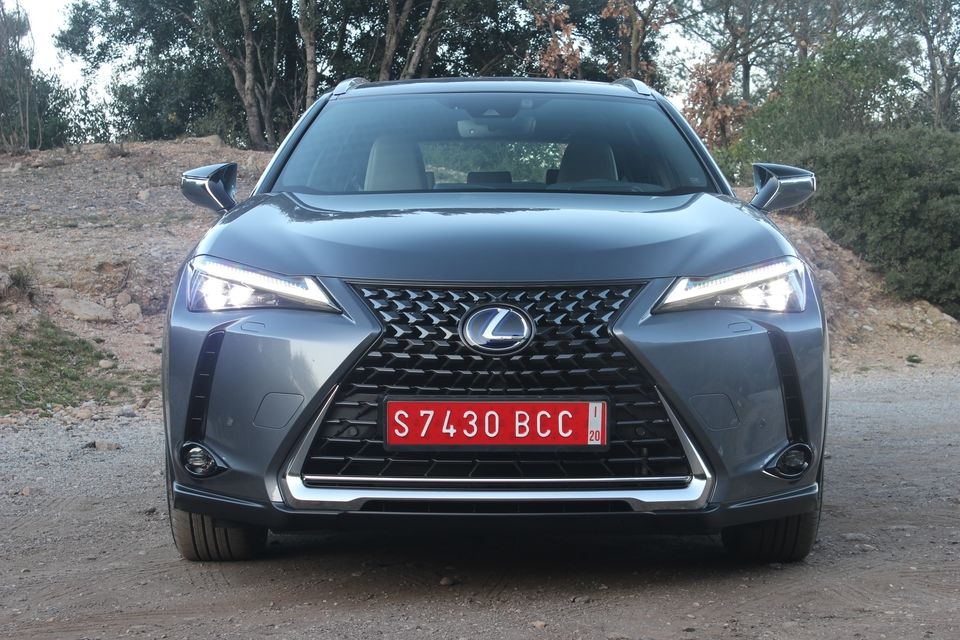 Lexus UX